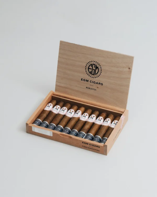 Alexander Kraft Selection Robustos x EGM Cigars
