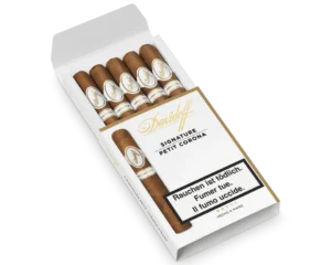 Davidoff Signature Petit Corona Cigar