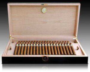 COHIBA BEHIKE HUMIDOR 2007